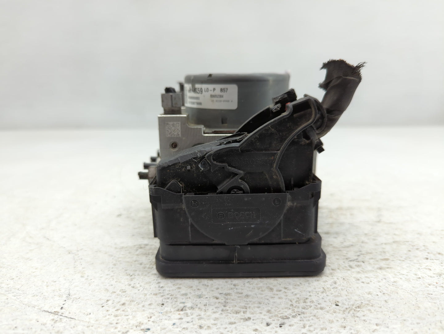 2018-2019 Chevrolet Equinox ABS Pump Control Module Replacement P/N:806052304 84414759 Fits Fits 2018 2019 2020 2021 OEM Use