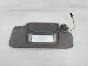 2018-2019 Chevrolet Equinox Sun Visor Shade Replacement Passenger Right Mirror Fits Fits 2018 2019 OEM Used Auto Parts - Oem