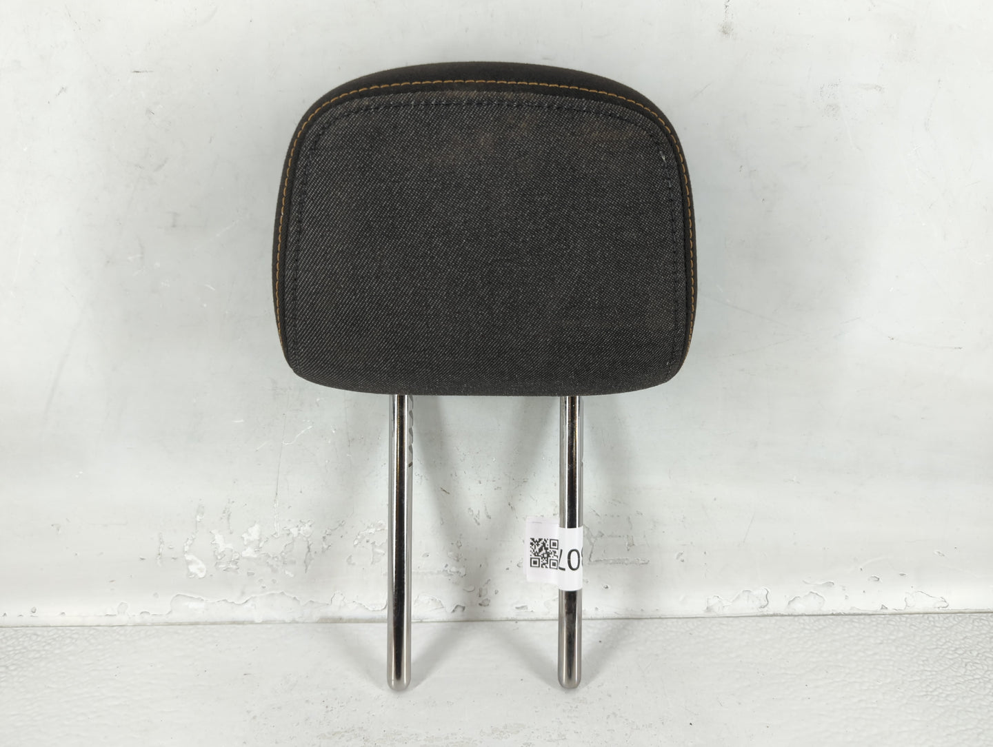 2018 Chevrolet Equinox Headrest Head Rest Front Driver Passenger Seat - Oemusedautoparts1.com