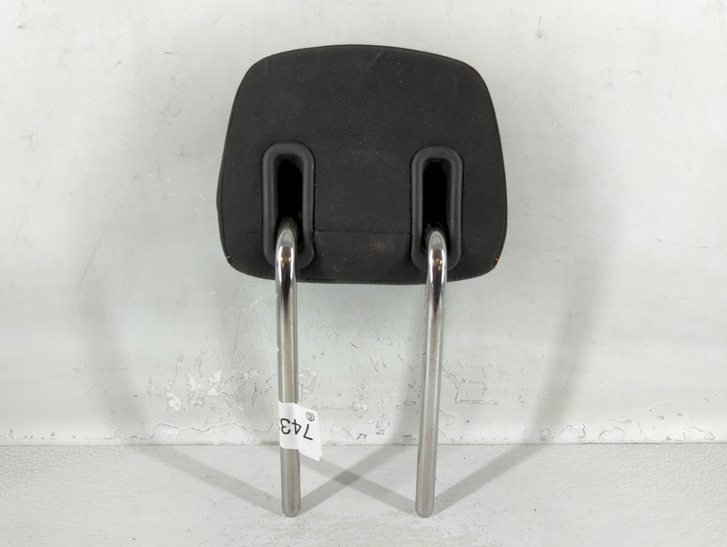 2018 Chevrolet Equinox Headrest Head Rest Front Driver Passenger Seat - Oemusedautoparts1.com