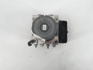 2018-2019 Chevrolet Equinox ABS Pump Control Module Replacement P/N:84342052 Fits Fits 2018 2019 2020 2021 OEM Used Auto Parts