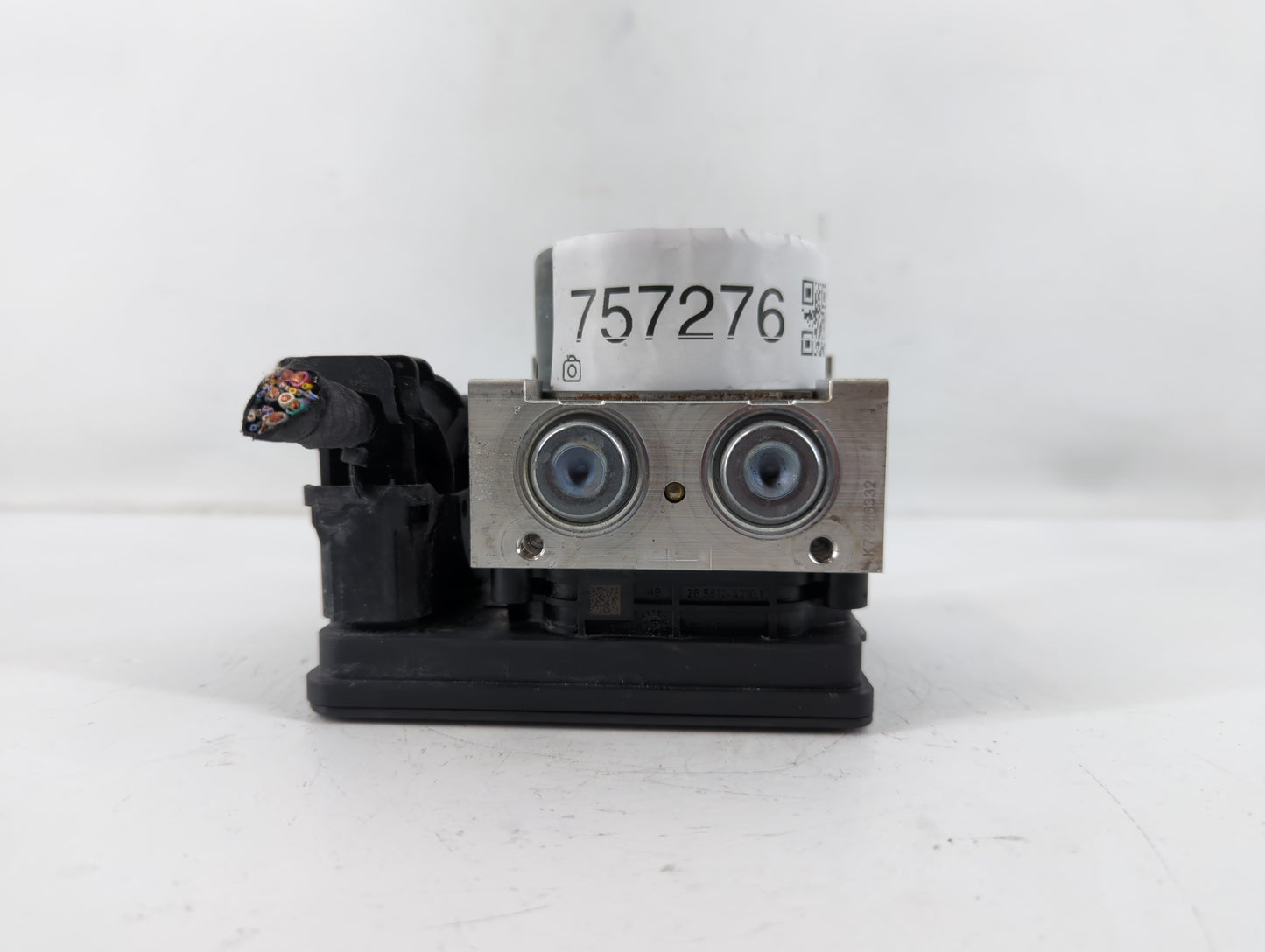 2018-2019 Chevrolet Equinox ABS Pump Control Module Replacement P/N:84414759 Fits Fits 2018 2019 2020 2021 OEM Used Auto Par