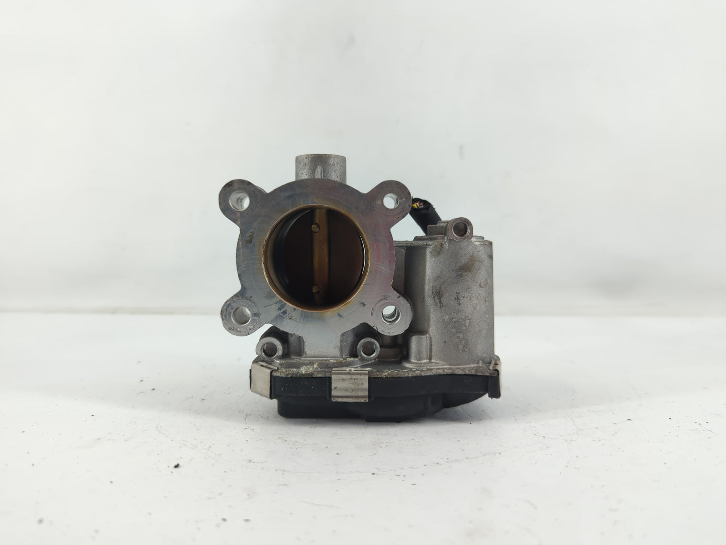 2018-2022 Chevrolet Equinox Throttle Body P/N:12671379AA Fits Fits 2016 2017 2018 2019 2020 2021 2022 OEM Used Auto Parts - 
