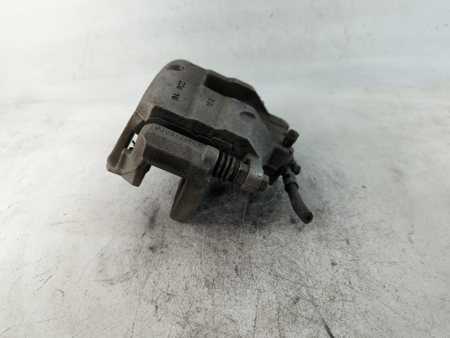 2018 Chevrolet Equinox Front Driver Left Brake Caliper - Oemusedautoparts1.com