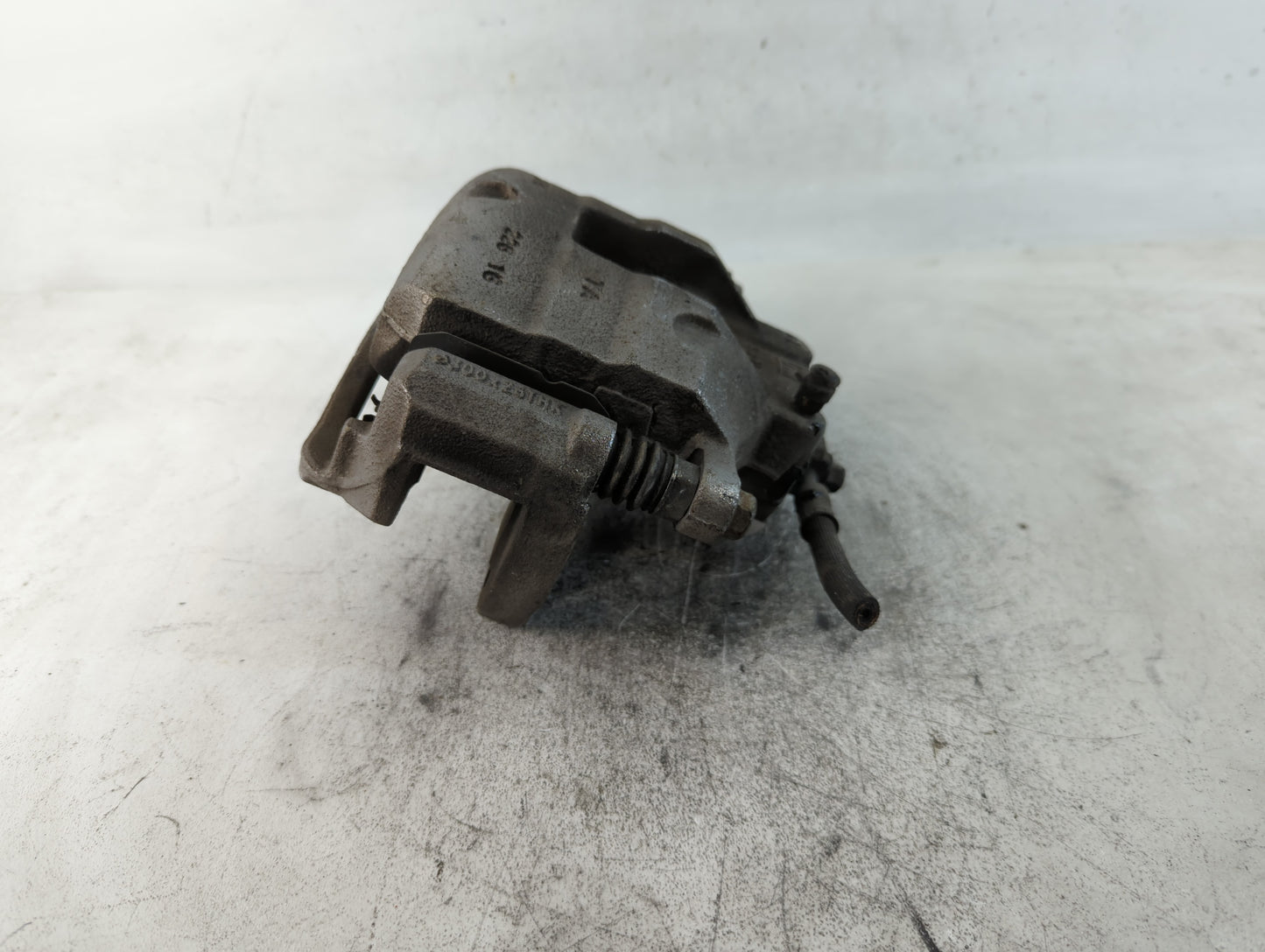 2018 Chevrolet Equinox Front Driver Left Brake Caliper - Oemusedautoparts1.com