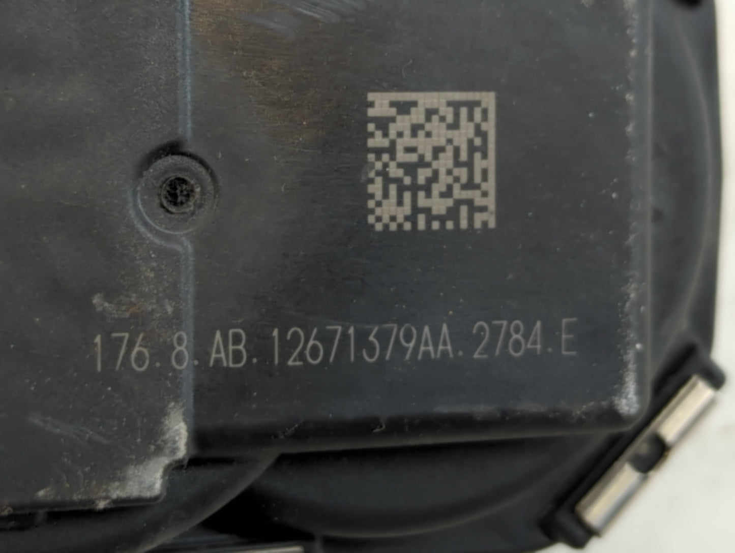 2018-2020 Chevrolet Equinox Throttle Body P/N:12671379AA Fits Fits 2013 2014 2015 2016 2017 2018 2019 2020 2021 OEM Used Aut