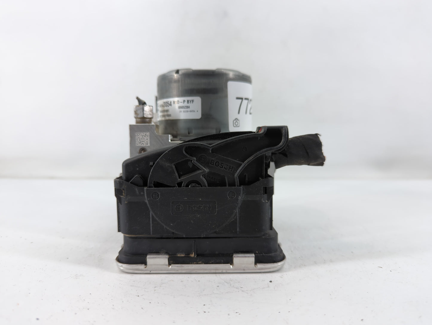 2018-2019 Chevrolet Equinox ABS Pump Control Module Replacement P/N:84342054 Fits Fits 2018 2019 2020 2021 OEM Used Auto Par
