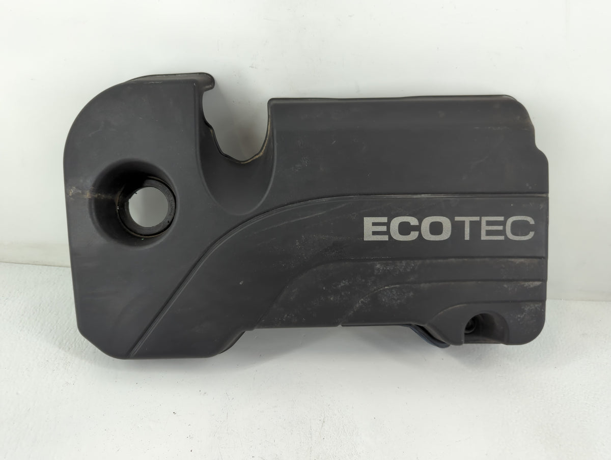 2018 Chevrolet Equinox Engine Cover 773667 - Oemusedautoparts1.com