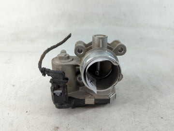 2018-2022 Chevrolet Equinox Throttle Body P/N:04589000 302A6055127 Fits Fits 2016 2017 2018 2019 2020 2021 2022 OEM Used Aut