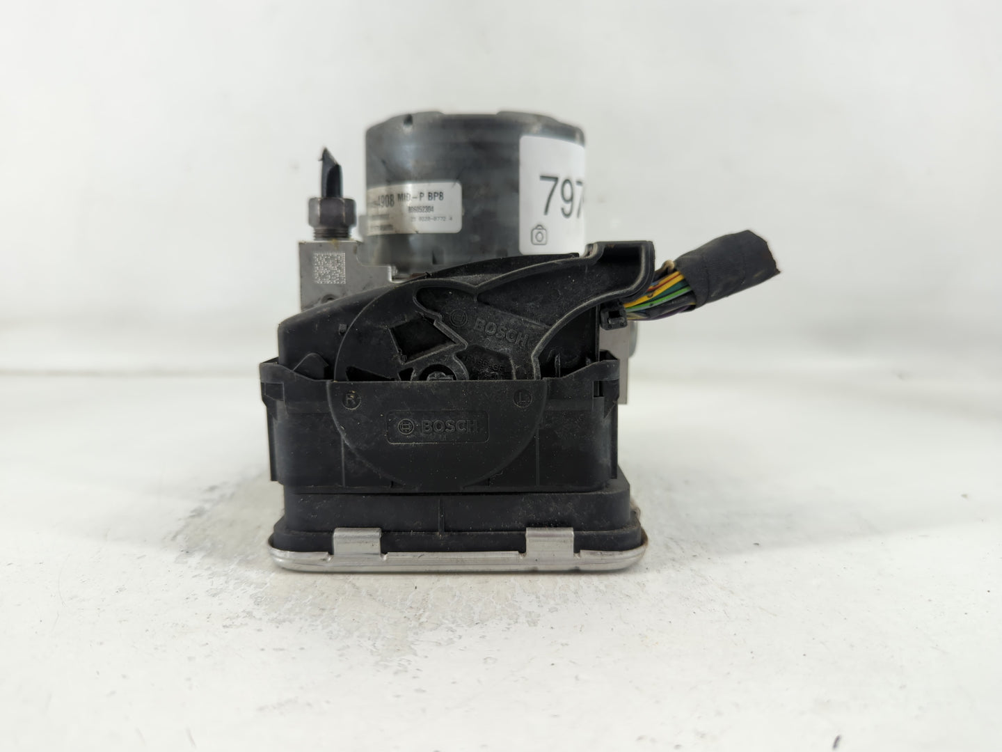 2018-2019 Chevrolet Equinox ABS Pump Control Module Replacement P/N:84254908 Fits Fits 2018 2019 2020 2021 OEM Used Auto Par
