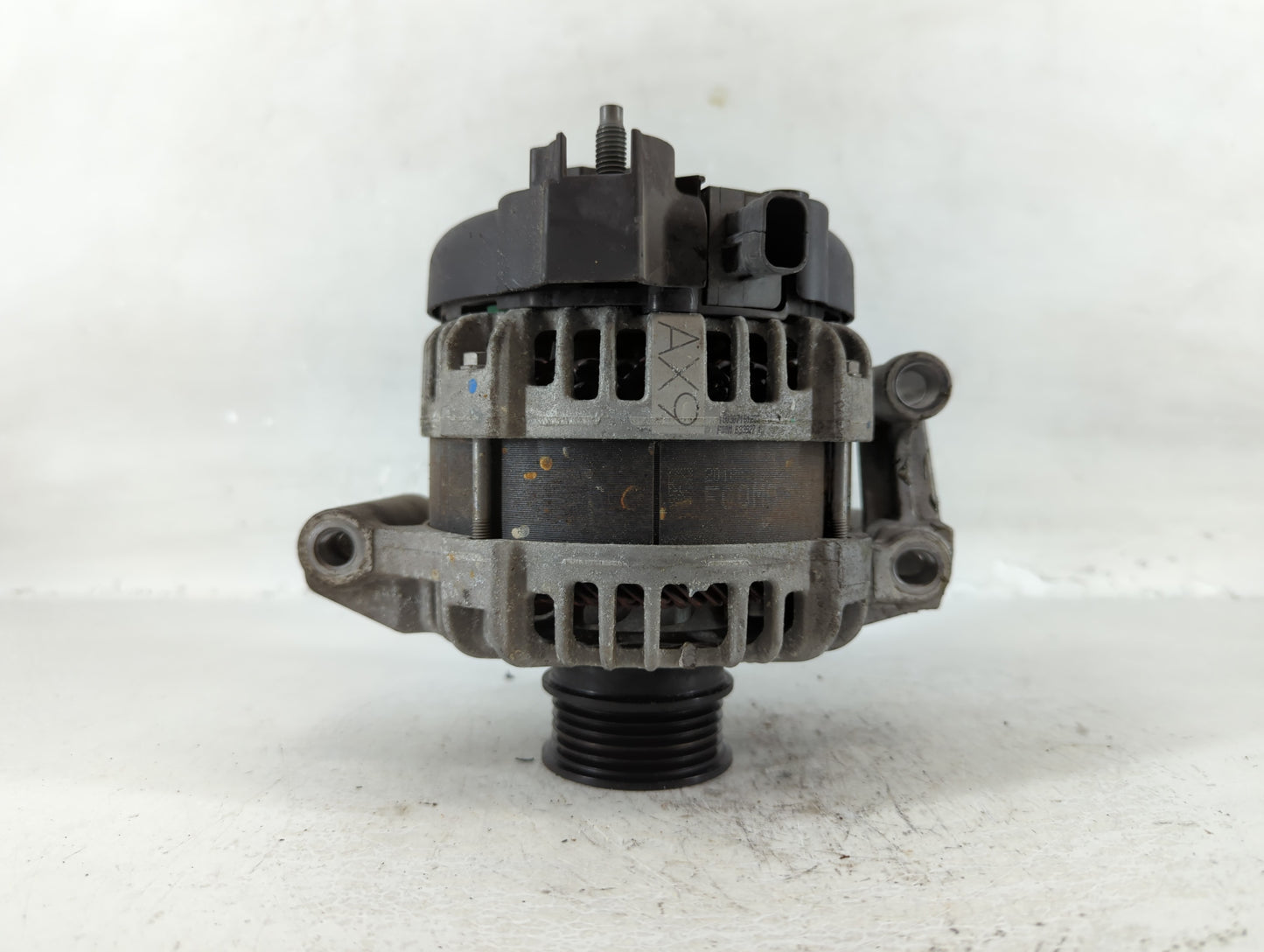 2018-2020 Chevrolet Equinox Alternator Replacement Generator Charging Assembly Engine OEM P/N:84335421 0 126 312 158 Fits OE