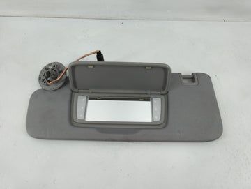 2018-2019 Chevrolet Equinox Sun Visor Shade Replacement Driver Left Mirror Fits Fits 2018 2019 OEM Used Auto Parts - Oemused