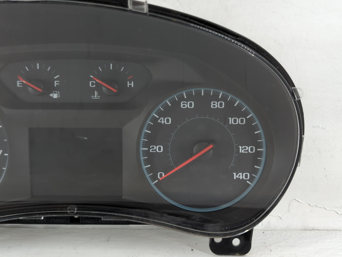 2018 Chevrolet Equinox Instrument Cluster Speedometer Gauges P/N:84240633 Fits OEM Used Auto Parts - Oemusedautoparts1.com