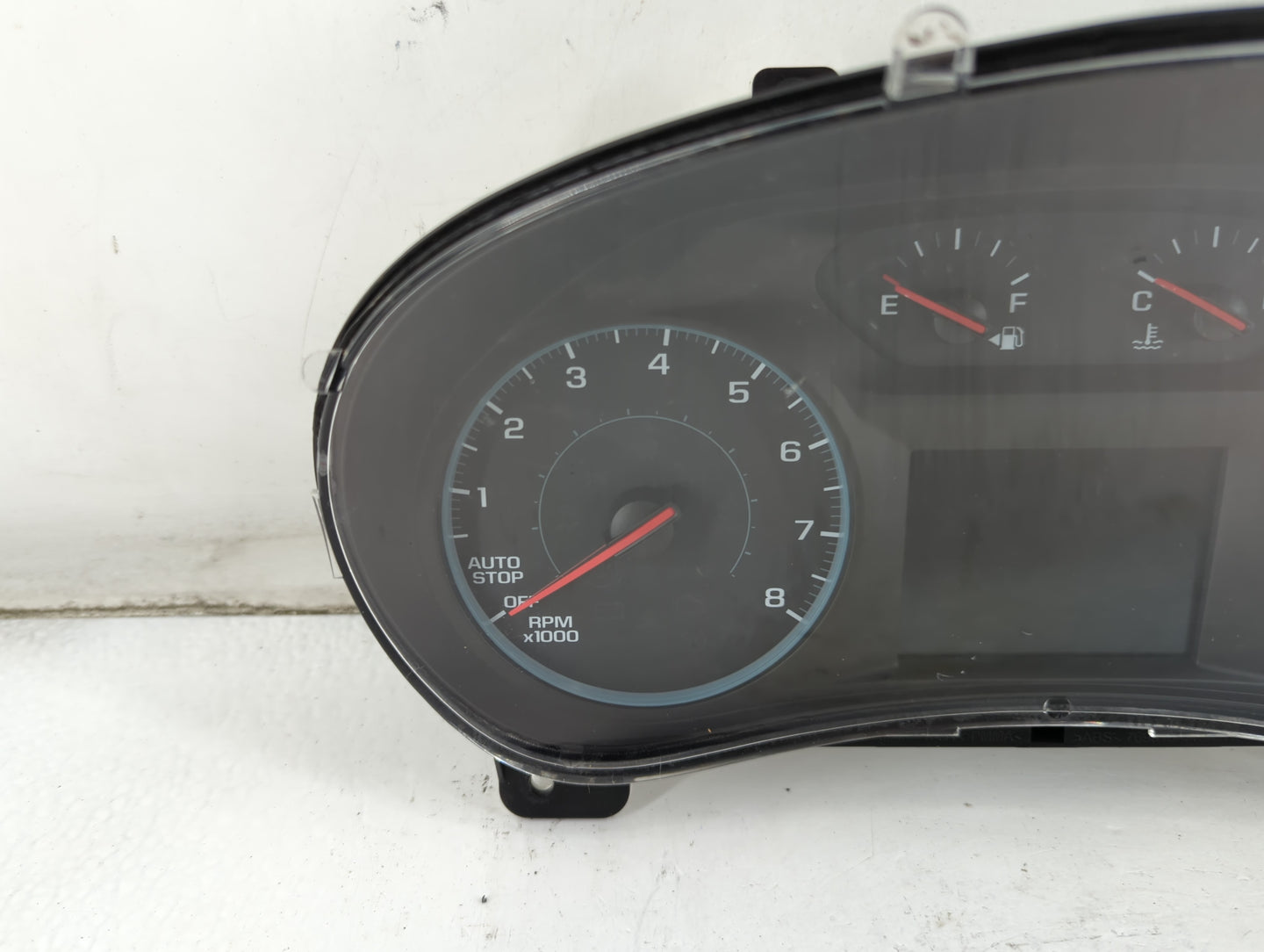 2018 Chevrolet Equinox Instrument Cluster Speedometer Gauges P/N:84240633 Fits OEM Used Auto Parts - Oemusedautoparts1.com