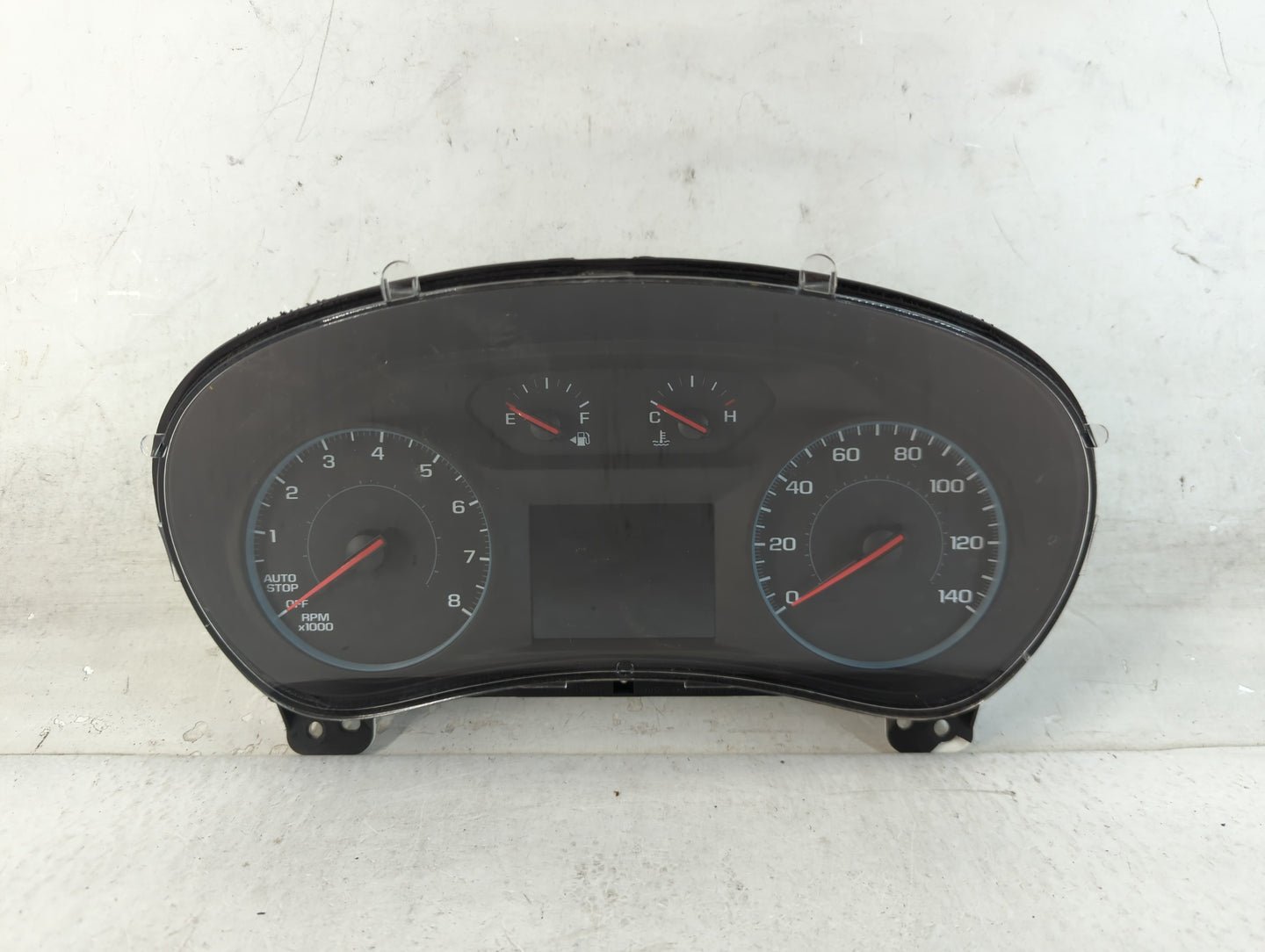 2018 Chevrolet Equinox Instrument Cluster Speedometer Gauges P/N:84240633 Fits OEM Used Auto Parts - Oemusedautoparts1.com