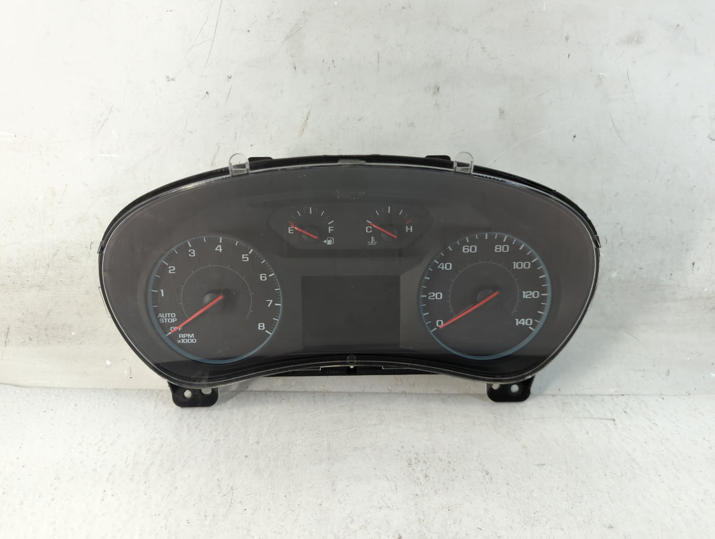2018 Chevrolet Equinox Instrument Cluster Speedometer Gauges P/N:84240633 Fits OEM Used Auto Parts - Oemusedautoparts1.com