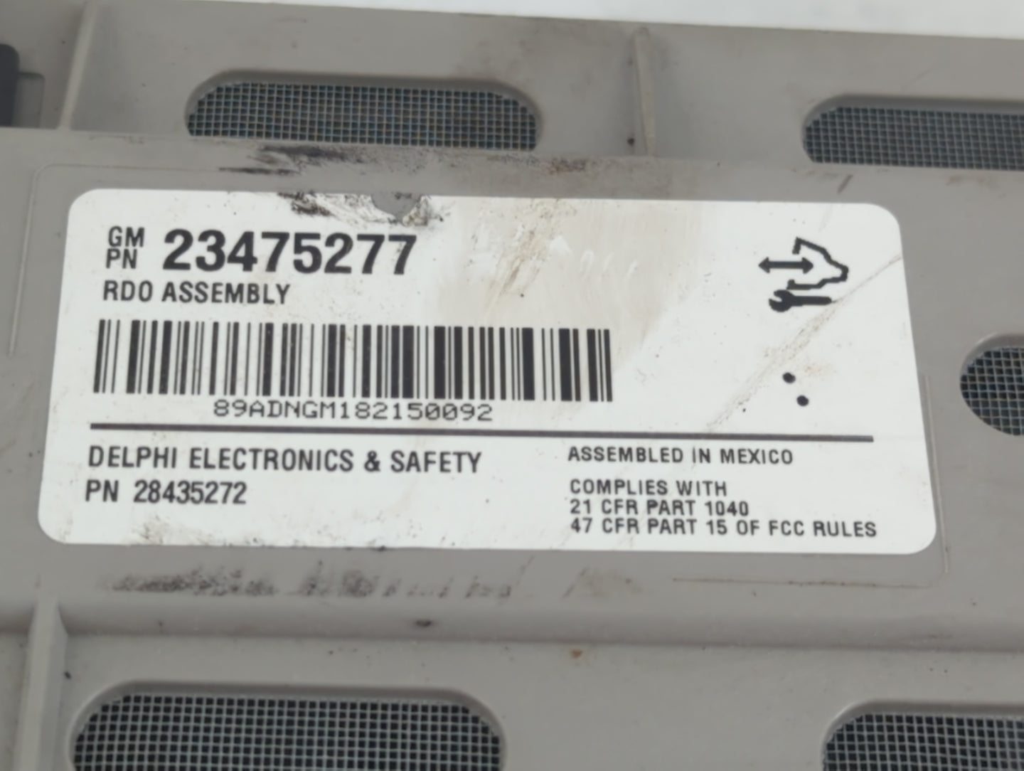 2015-2021 Chevrolet Express 2500 Radio AM FM Cd Player Receiver Replacement P/N:23475277 Fits OEM Used Auto Parts - Oemuseda