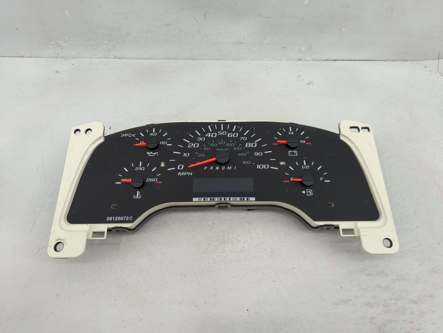 2018 Chevrolet Express 2500 Instrument Cluster Speedometer Gauges P/N:84300487 Fits OEM Used Auto Parts - Oemusedautoparts1.