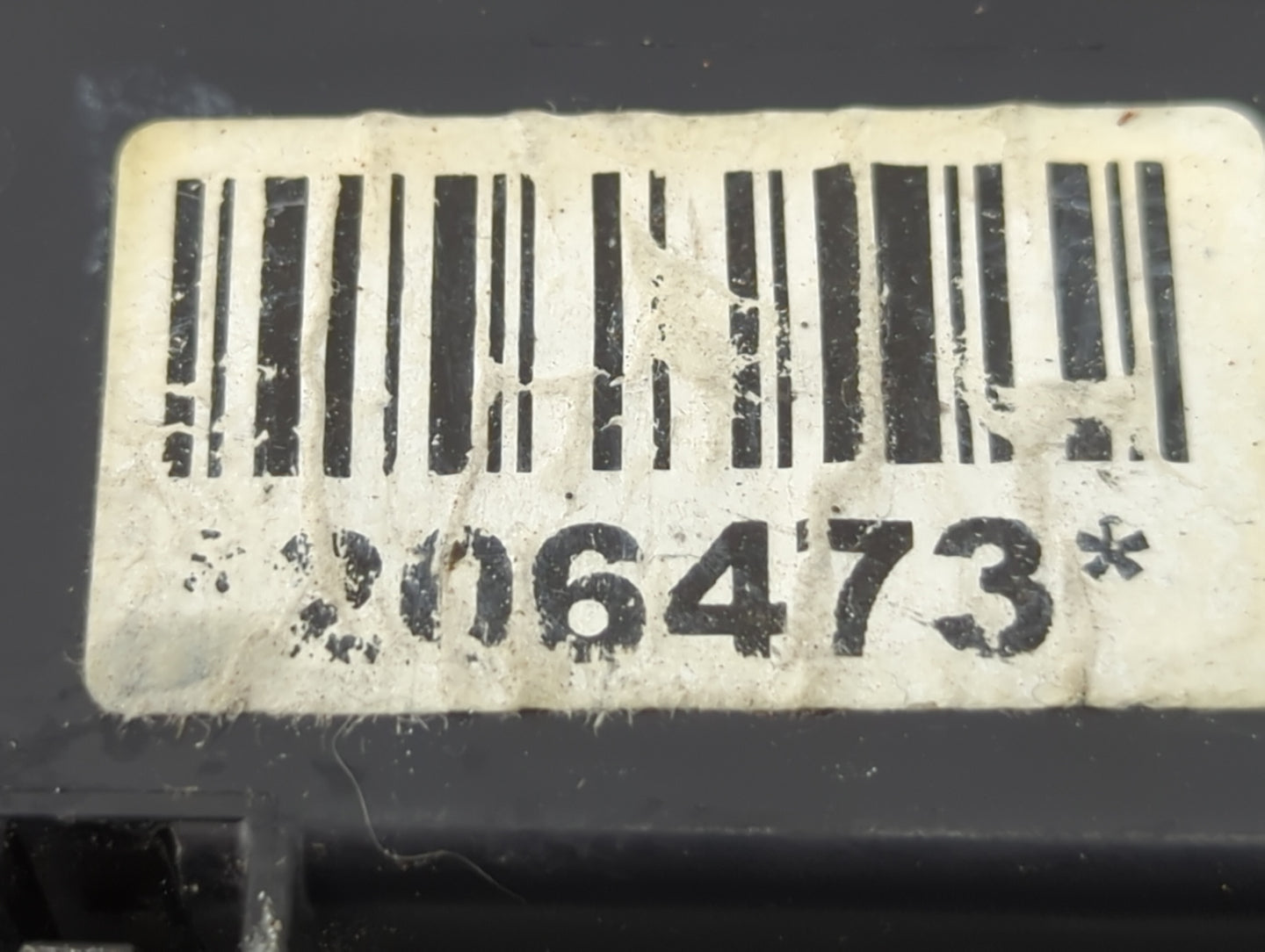 2018-2020 Chevrolet Express 2500 Fusebox Fuse Box Panel Relay Module P/N:84188429 Fits Fits 2018 2019 2020 OEM Used Auto Par