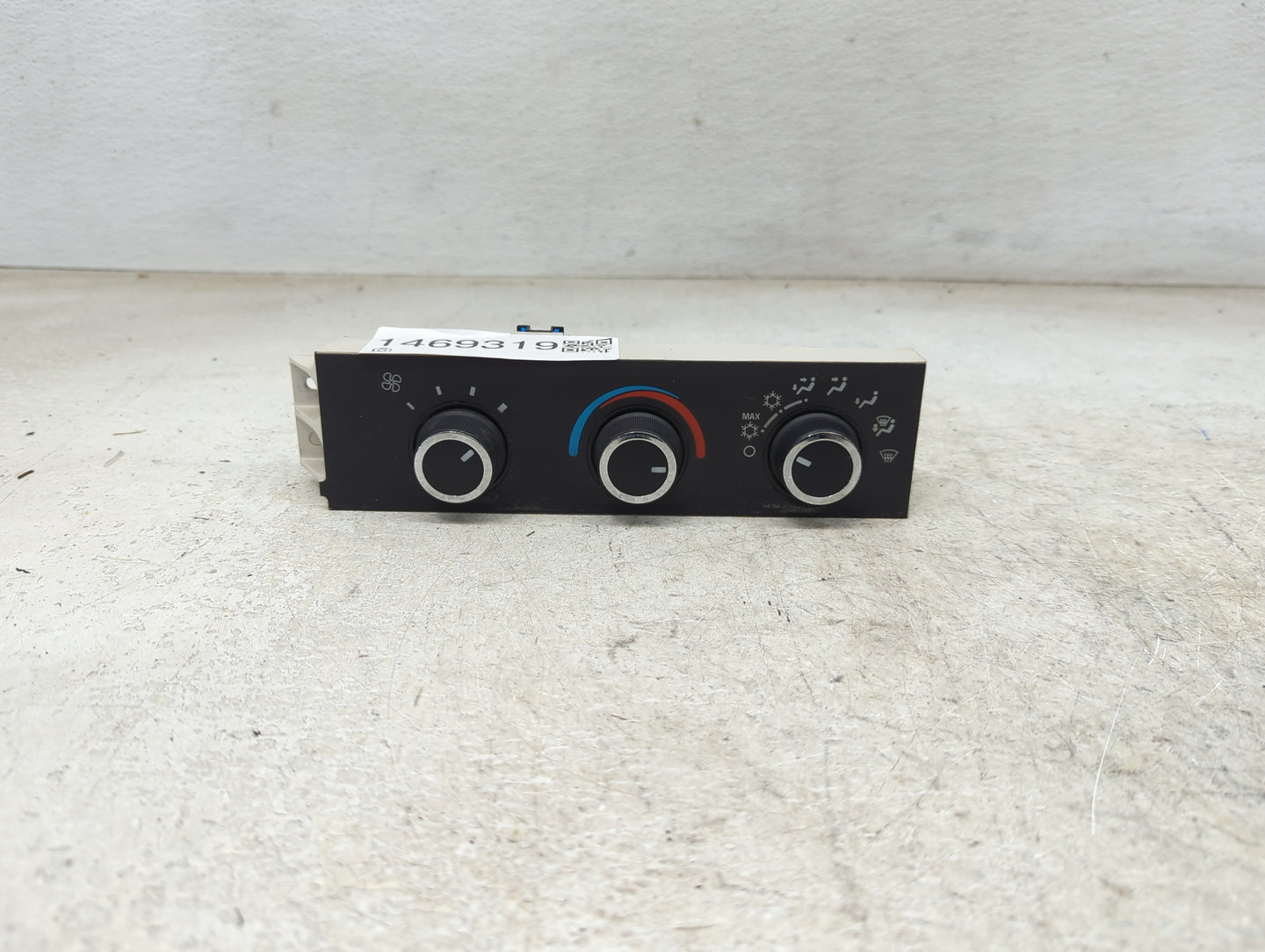 2008-2021 Chevrolet Express 2500 Climate Control Module Temperature AC/Heater Replacement P/N:84288985 Fits OEM Used Auto Pa
