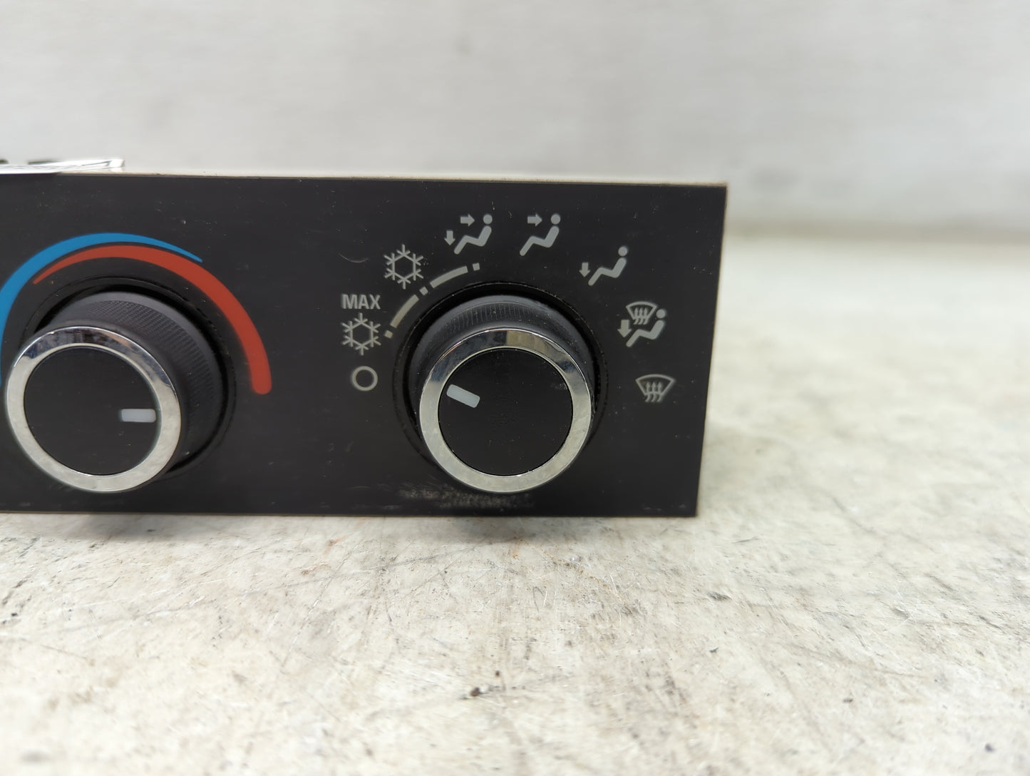 2008-2021 Chevrolet Express 2500 Climate Control Module Temperature AC/Heater Replacement P/N:84288985 Fits OEM Used Auto Pa