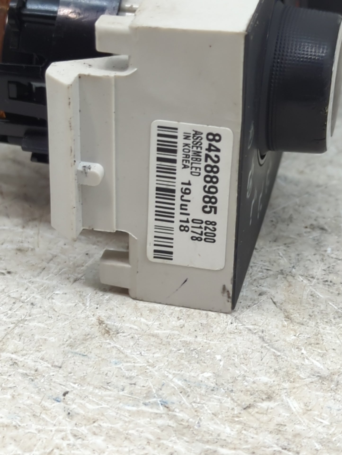 2008-2021 Chevrolet Express 2500 Climate Control Module Temperature AC/Heater Replacement P/N:84288985 Fits OEM Used Auto Pa