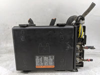 2018-2020 Chevrolet Express 2500 Fusebox Fuse Box Panel Relay Module P/N:84510873 84184428 Fits Fits 2018 2019 2020 OEM Used