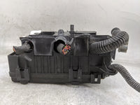 2018-2020 Chevrolet Express 2500 Fusebox Fuse Box Panel Relay Module P/N:84510873 84184428 Fits Fits 2018 2019 2020 OEM Used