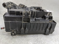 2018-2020 Chevrolet Express 2500 Fusebox Fuse Box Panel Relay Module P/N:84510873 84184428 Fits Fits 2018 2019 2020 OEM Used