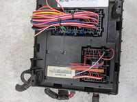 2018-2020 Chevrolet Express 2500 Fusebox Fuse Box Panel Relay Module P/N:84184429 Fits Fits 2018 2019 2020 OEM Used Auto Par