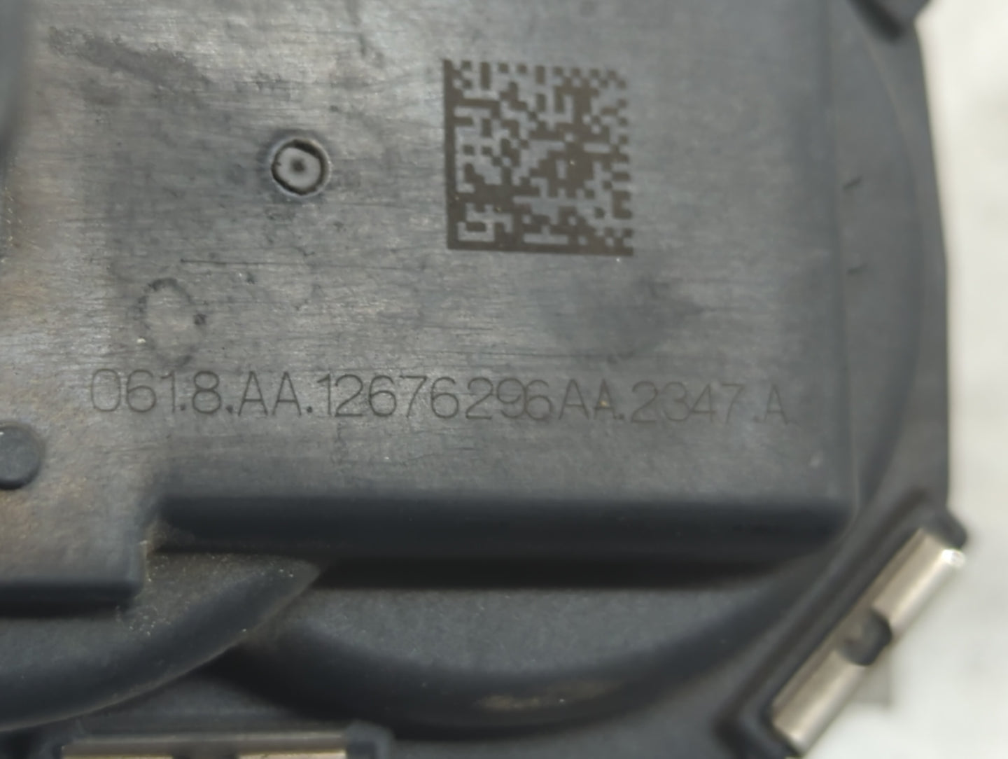 2018 Chevrolet Express 2500 Throttle Body P/N:12676296AA Fits Fits 2016 2017 2019 2020 2021 2022 OEM Used Auto Parts - Oemus