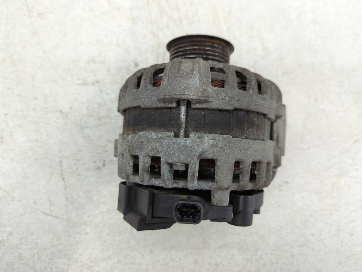 2017-2021 Chevrolet Express 2500 Alternator Replacement Generator Charging Assembly Engine OEM P/N:84206550 F 000 BL0 6N7 Fi