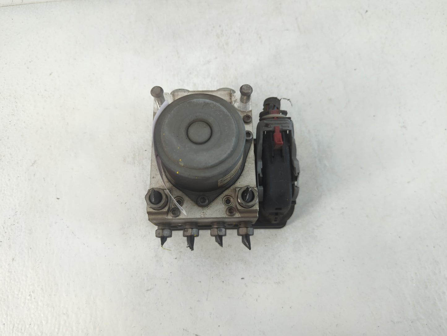 2018-2021 Chevrolet Express 2500 ABS Pump Control Module Replacement P/N:84328662 Fits Fits 2018 2019 2020 2021 OEM Used Aut