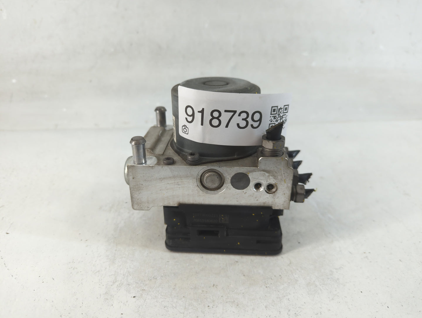 2018-2021 Chevrolet Express 2500 ABS Pump Control Module Replacement P/N:84328662 Fits Fits 2018 2019 2020 2021 OEM Used Aut