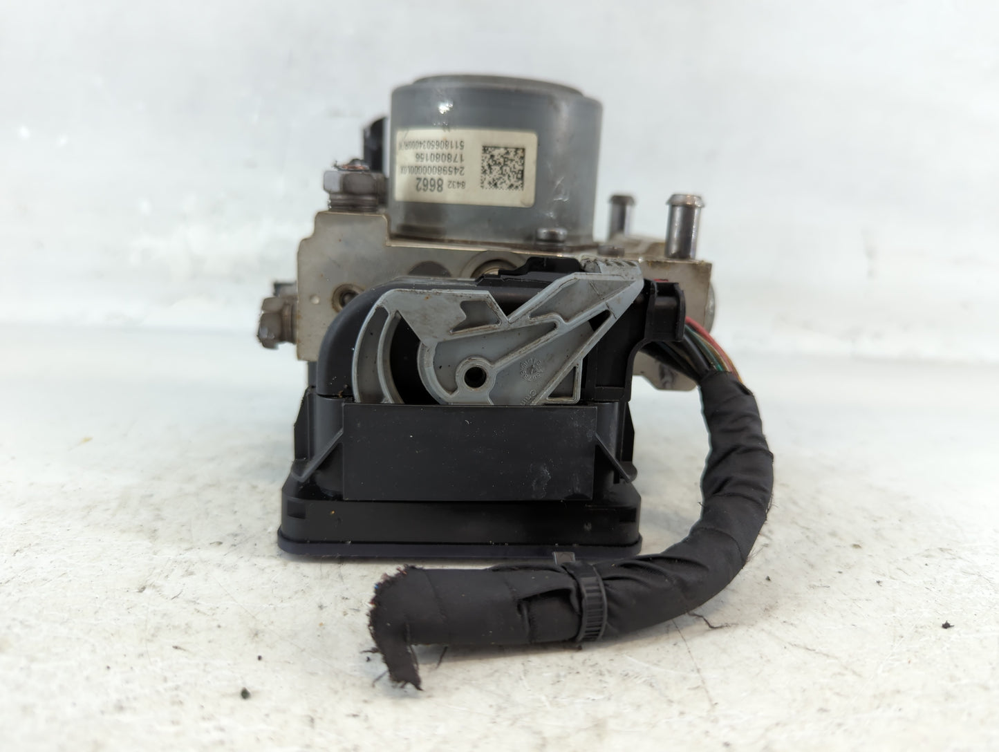 2018-2021 Chevrolet Express 3500 ABS Pump Control Module Replacement P/N:84328662 Fits Fits 2018 2019 2020 2021 OEM Used Aut