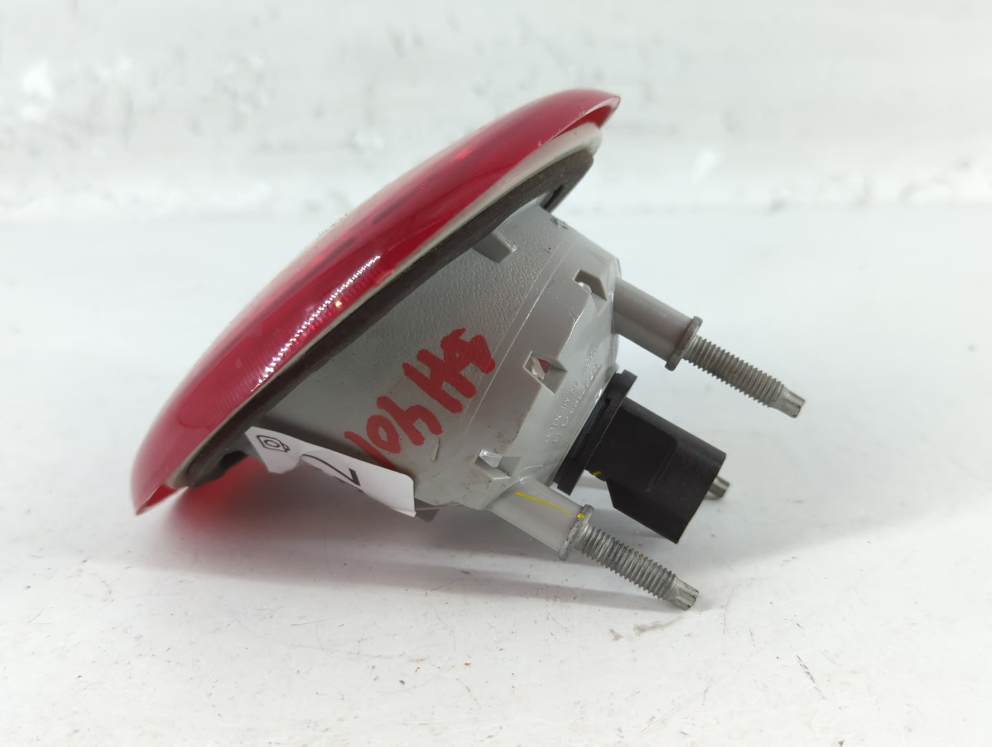 2006-2011 Chevrolet Hhr Tail Light Assembly Passenger Right OEM P/N:16532494A Fits Fits 2006 2007 2008 2009 2010 2011 OEM Us