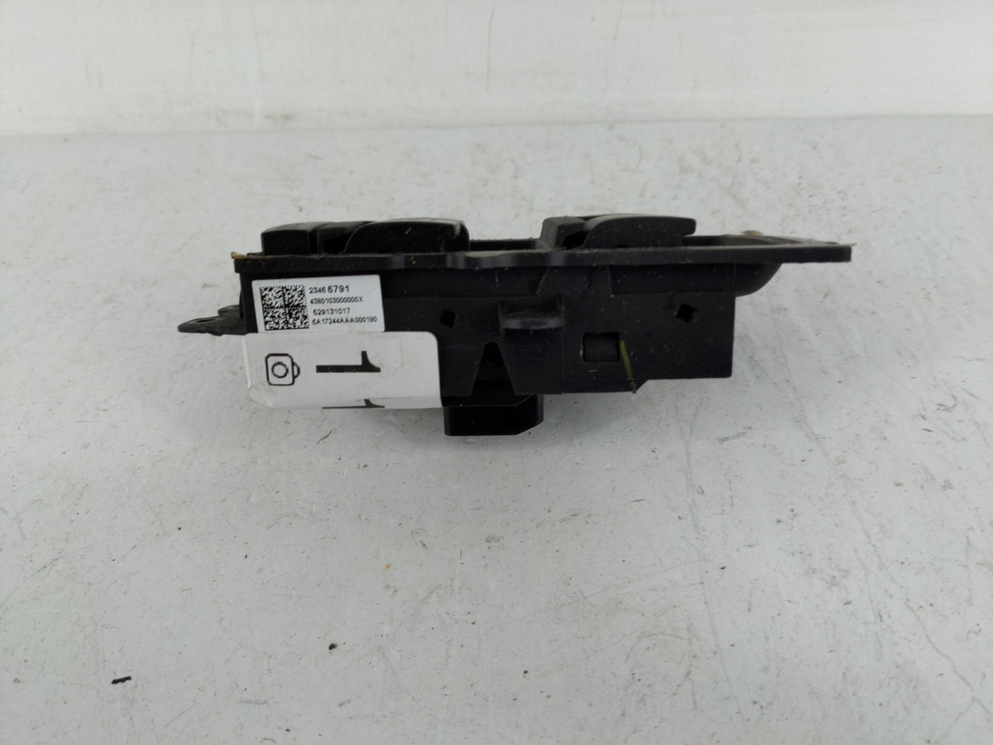 2014-2020 Chevrolet Impala Master Power Window Switch Replacement Driver Side Left P/N:23466791 Fits OEM Used Auto Parts - O
