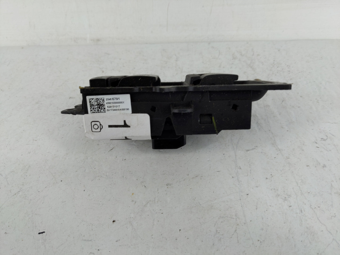2014-2020 Chevrolet Impala Master Power Window Switch Replacement Driver Side Left P/N:23466791 Fits OEM Used Auto Parts - O