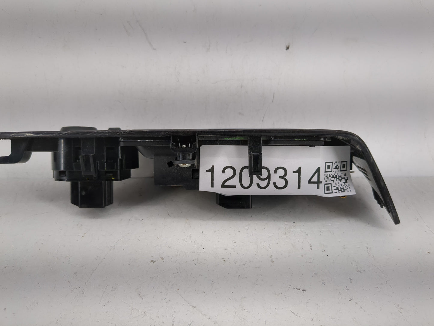 2014-2020 Chevrolet Impala Master Power Window Switch Replacement Driver Side Left P/N:234666791 Fits OEM Used Auto Parts - 