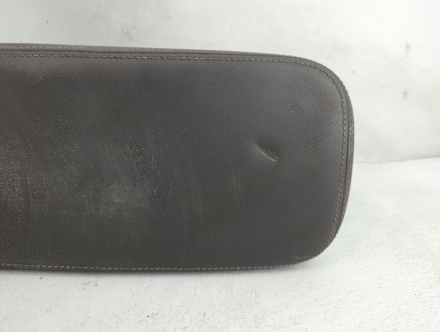 2018 Chevrolet Impala Center Console Armrest Cover Lid Fits OEM Used Auto Parts - Oemusedautoparts1.com