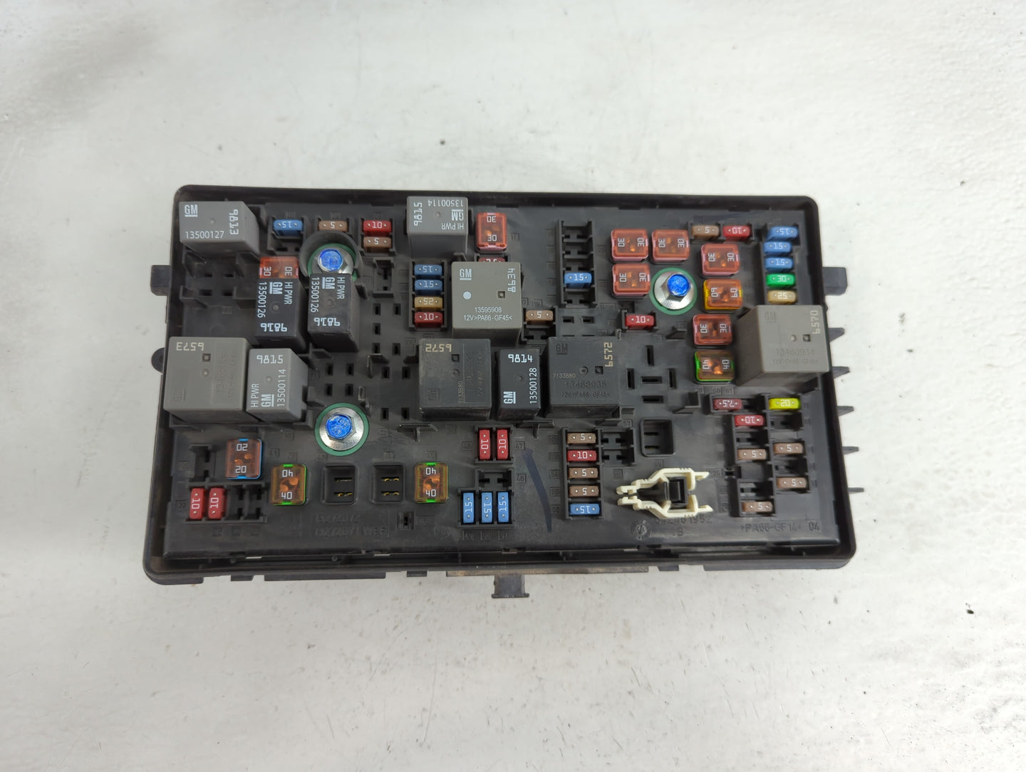 2016-2019 Chevrolet Impala Fusebox Fuse Box Panel Relay Module P/N:812461952 Fits Fits 2016 2017 2018 2019 OEM Used Auto Par