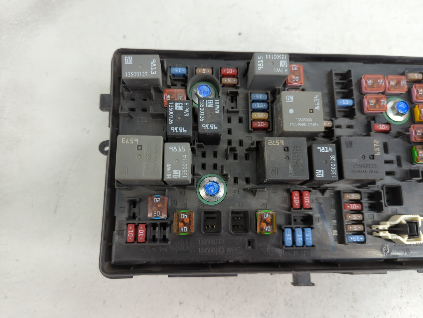 2016-2019 Chevrolet Impala Fusebox Fuse Box Panel Relay Module P/N:812461952 Fits Fits 2016 2017 2018 2019 OEM Used Auto Par