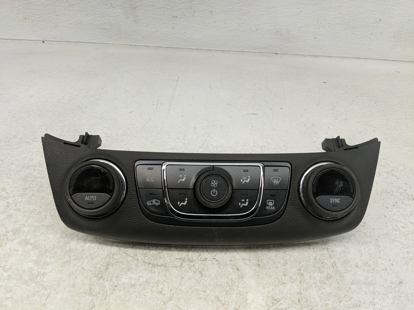 2014-2020 Chevrolet Impala Climate Control Module Temperature AC/Heater Replacement P/N:23453509 Fits OEM Used Auto Parts - 