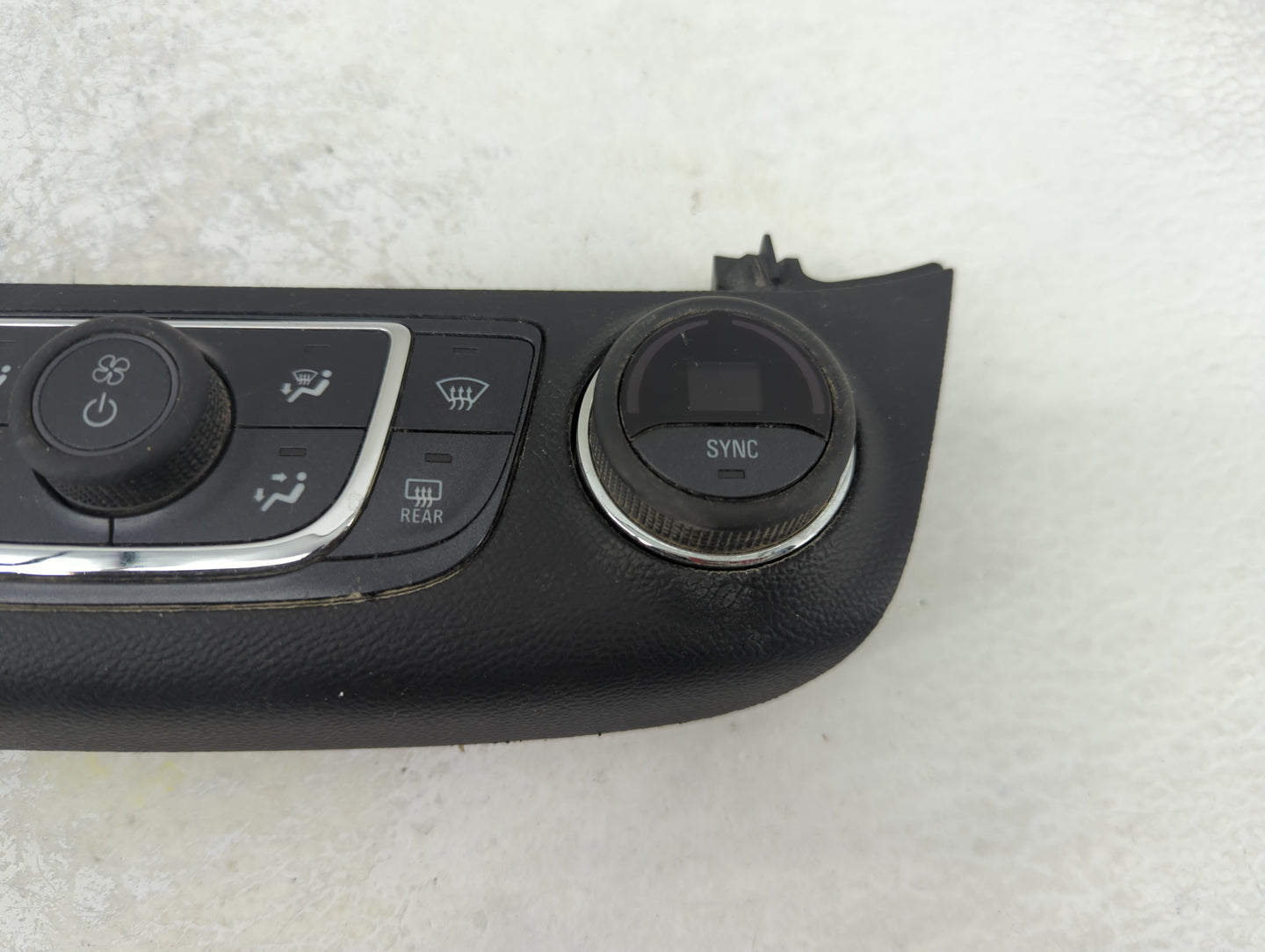 2014-2020 Chevrolet Impala Climate Control Module Temperature AC/Heater Replacement P/N:QFGM207A Fits OEM Used Auto Parts - 