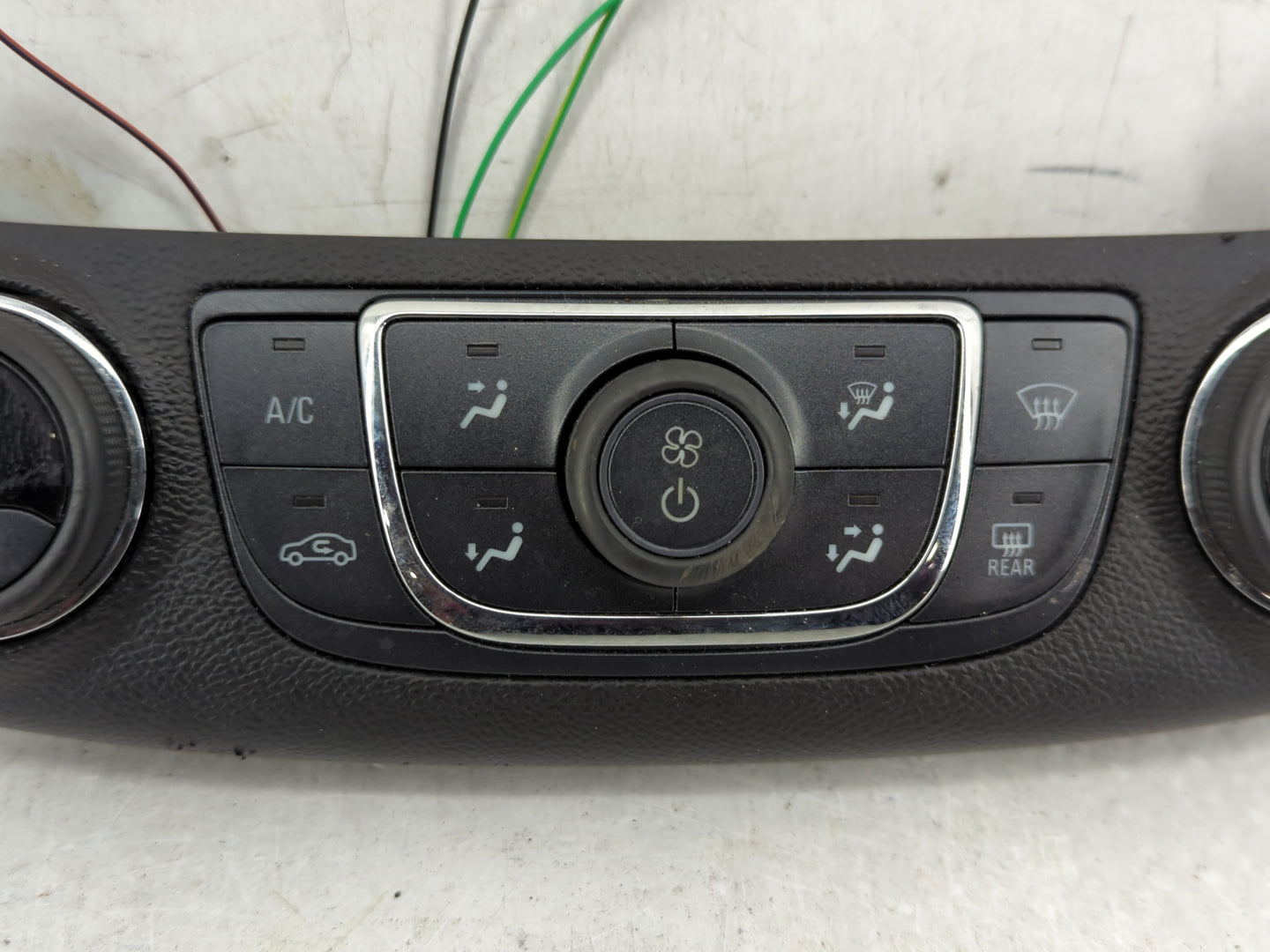 2014-2020 Chevrolet Impala Climate Control Module Temperature AC/Heater Replacement P/N:2345 3509 Fits OEM Used Auto Parts -
