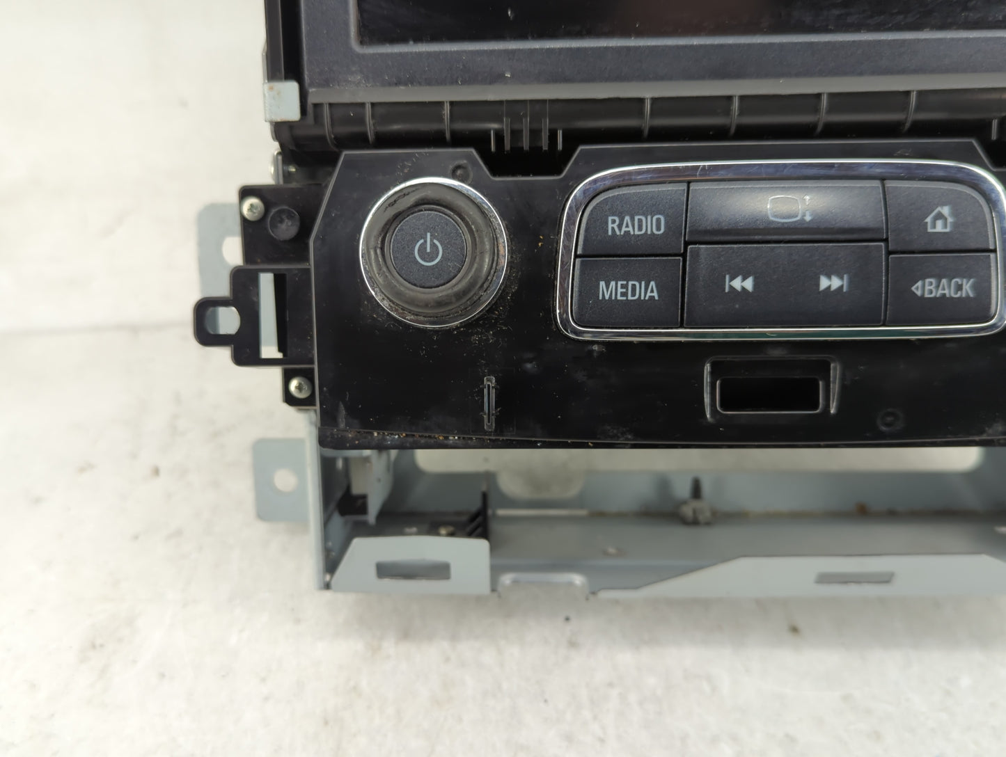 2018-2020 Chevrolet Impala Radio AM FM Cd Player Receiver Replacement P/N:84429869 Fits Fits 2018 2019 2020 OEM Used Auto Pa