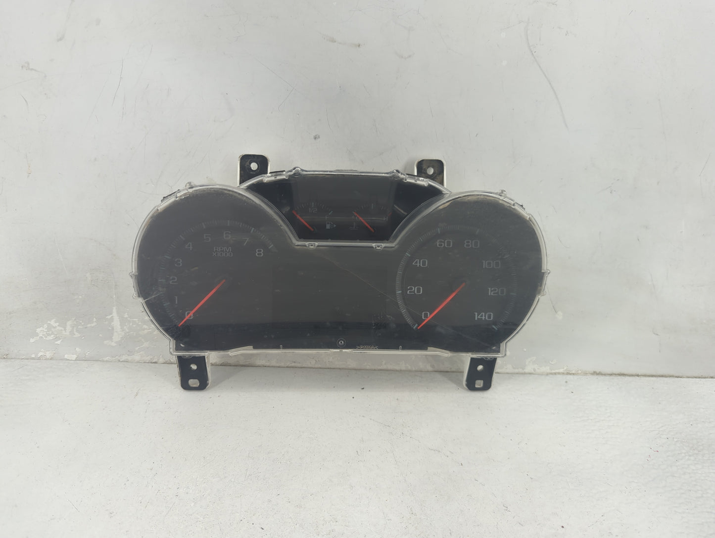 2017-2018 Chevrolet Impala Instrument Cluster Speedometer Gauges P/N:76557137 Fits Fits 2017 2018 OEM Used Auto Parts - Oemu