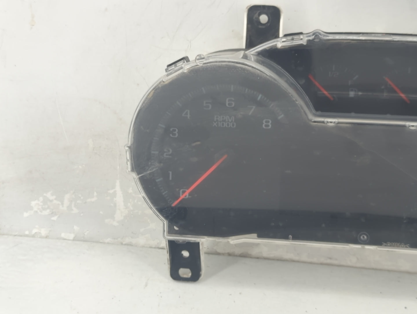 2017-2018 Chevrolet Impala Instrument Cluster Speedometer Gauges P/N:76557137 Fits Fits 2017 2018 OEM Used Auto Parts - Oemu