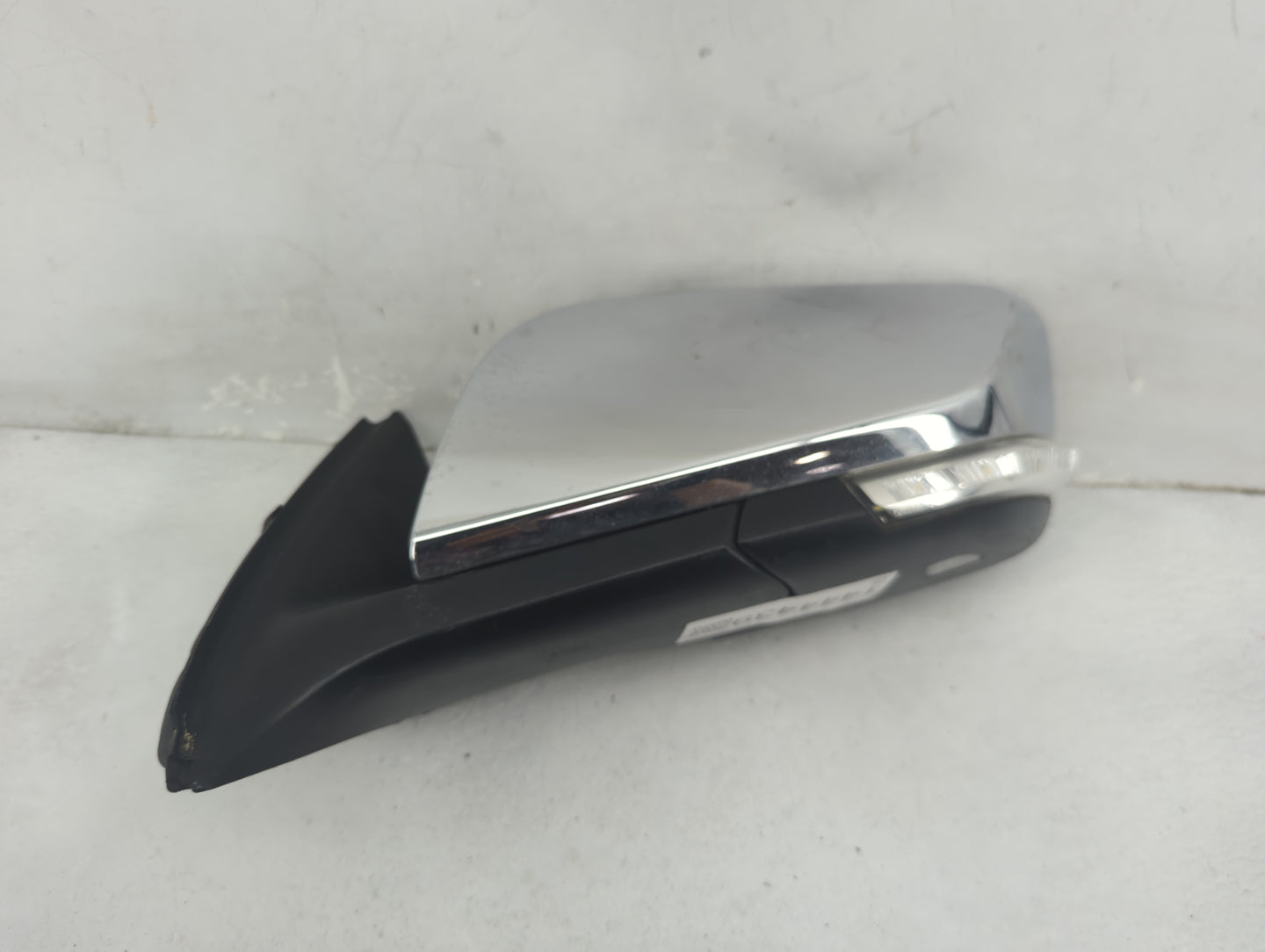 2018 Chevrolet Impala Driver Side View Mirror - Left Door Mirror OEM Used - Oemusedautoparts1.com
