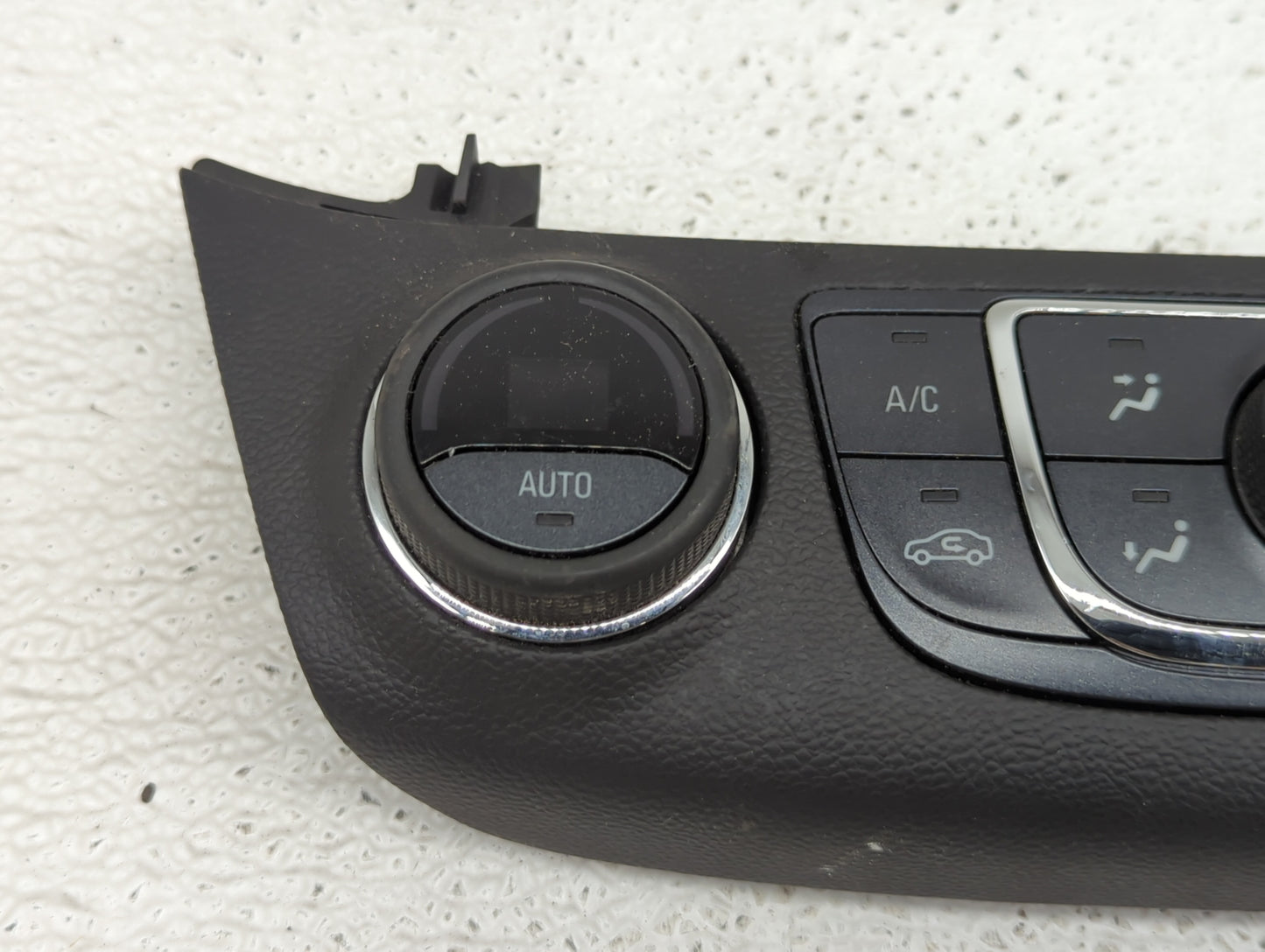2014-2020 Chevrolet Impala Climate Control Module Temperature AC/Heater Replacement P/N:23453509 Fits OEM Used Auto Parts - 